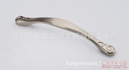 【新益成歐式現代簡約拉絲經典鋅合金拉手櫥柜衣柜把手溫州廠家直銷5513】溫州市鹿城區仰義新益成五金廠 - 產品庫